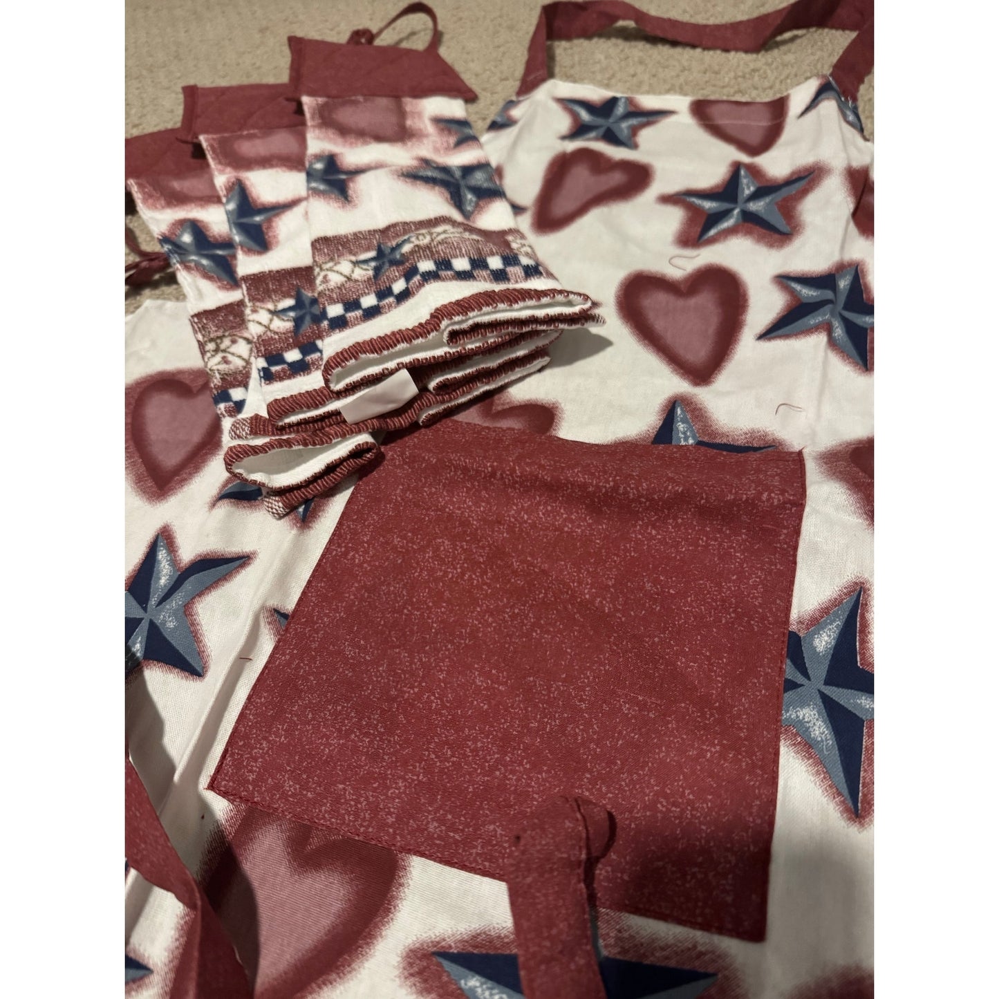Patriotic Apron & Towel Set – Hearts & Stars – 4 pc NEW