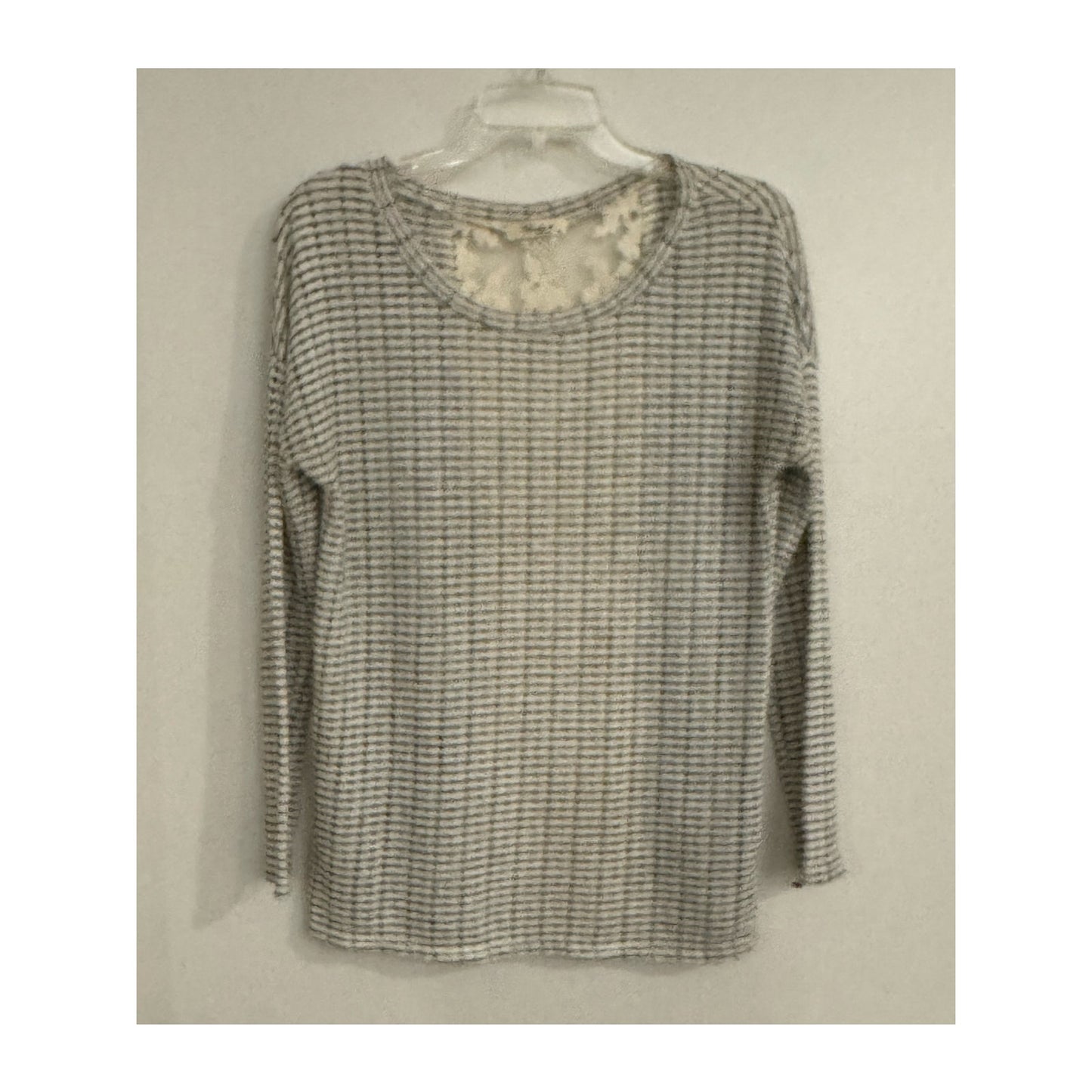 Cheekie Boutique Knit Top with Lace Back | Medium