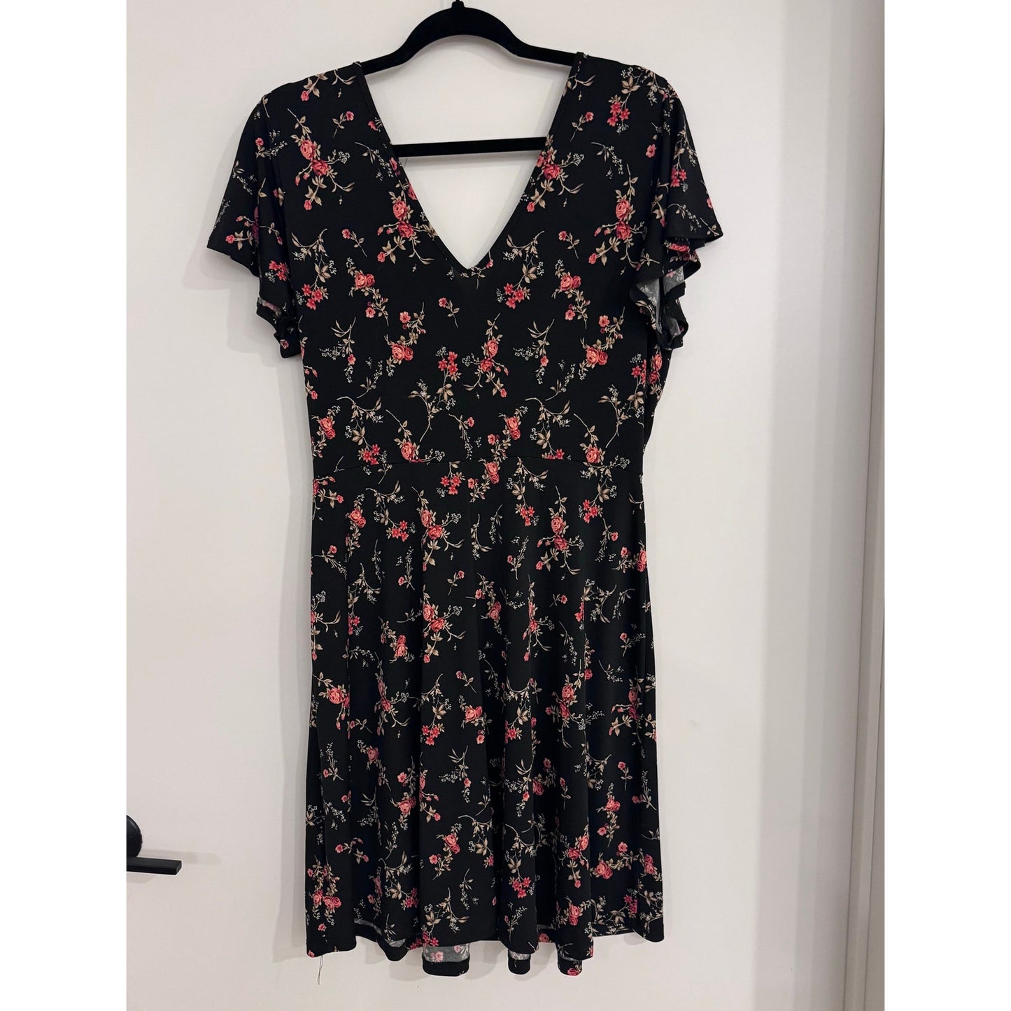 Kaileigh Kaela Floral Faux Wrap Dress XL Black Pink Fit & Flare Flutter Sleeve NEW