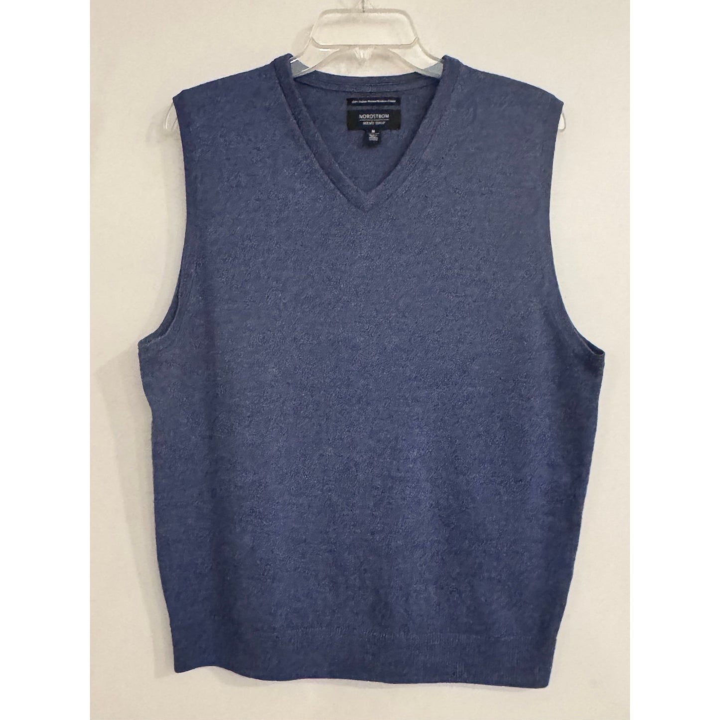 Nordstrom Men’s Shop 100% Merino Wool V-Neck Sweater Vest – Medium