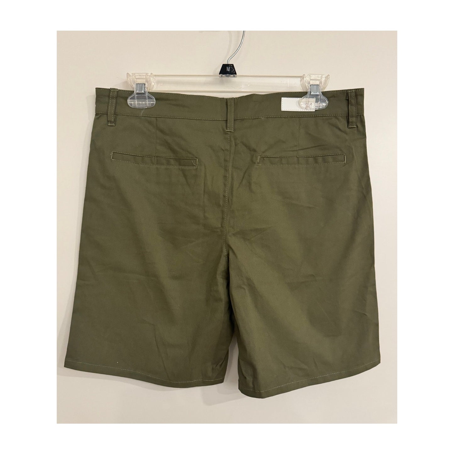 Red Star Olive Green Chino Shorts – Size 6 / 28 | NWT