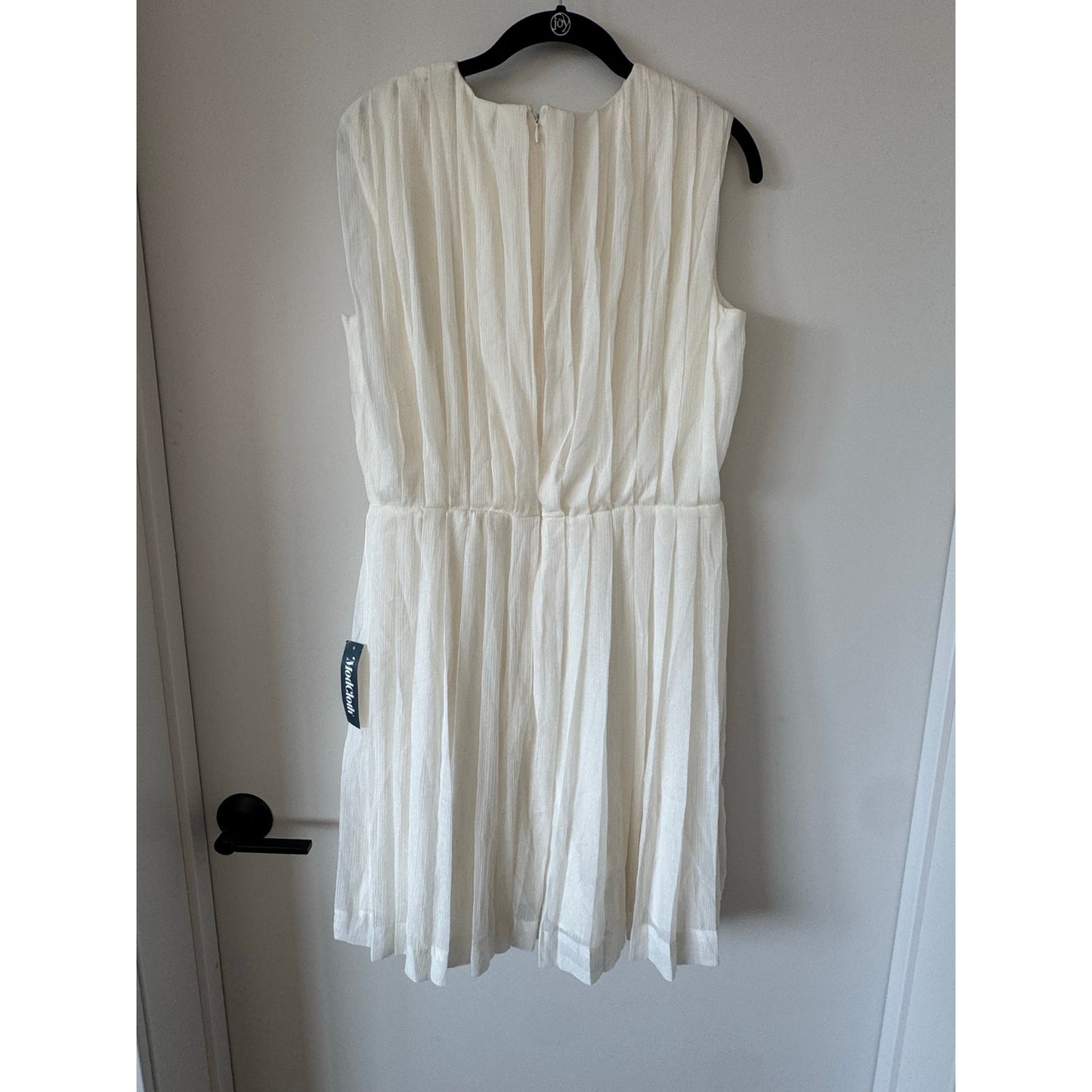 ModCloth “The Pleat-est Things” Mini Dress – Ivory | Size Medium | NEW