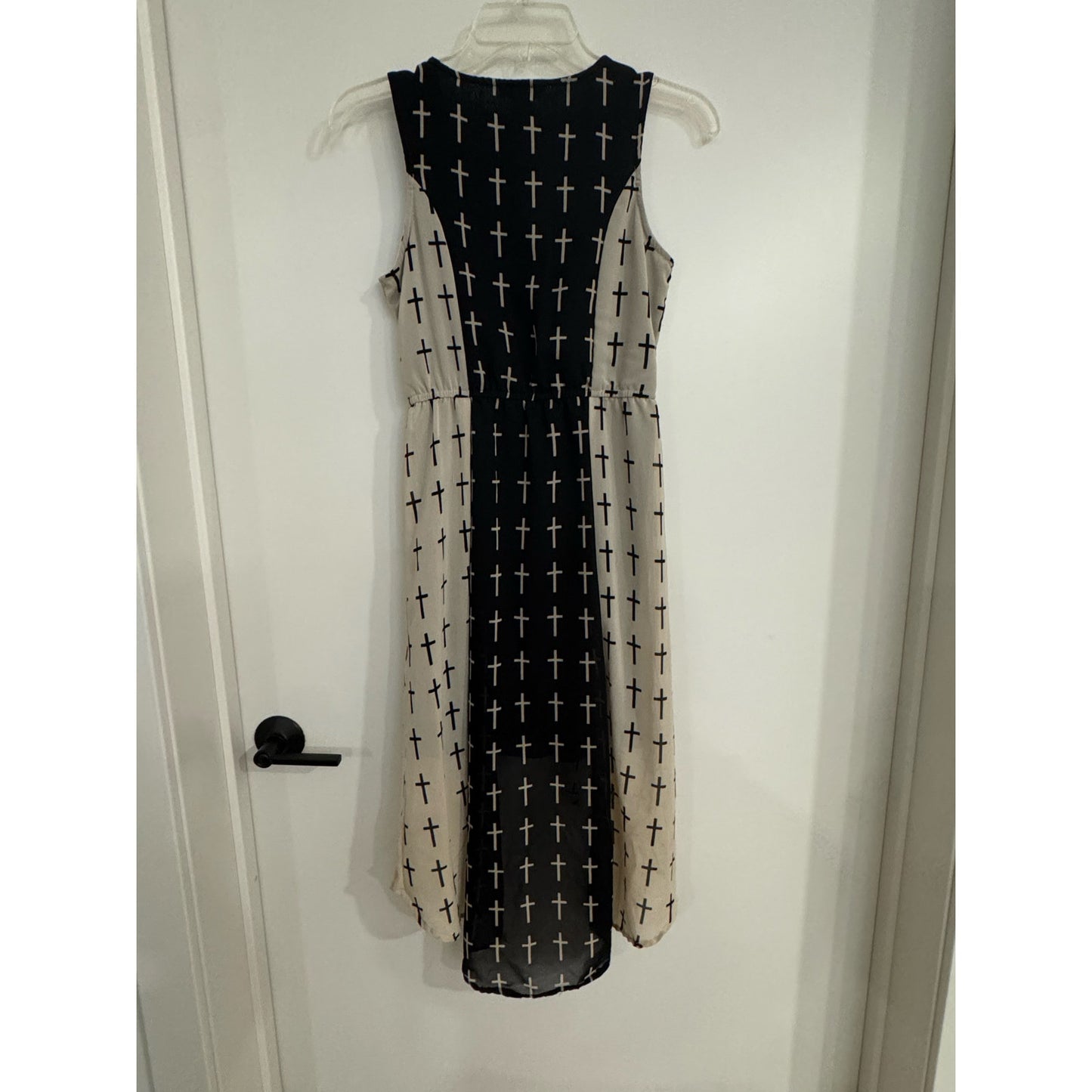 Dizzy Gal High-Low Dress | Black & Cream Cross Print | Size Small