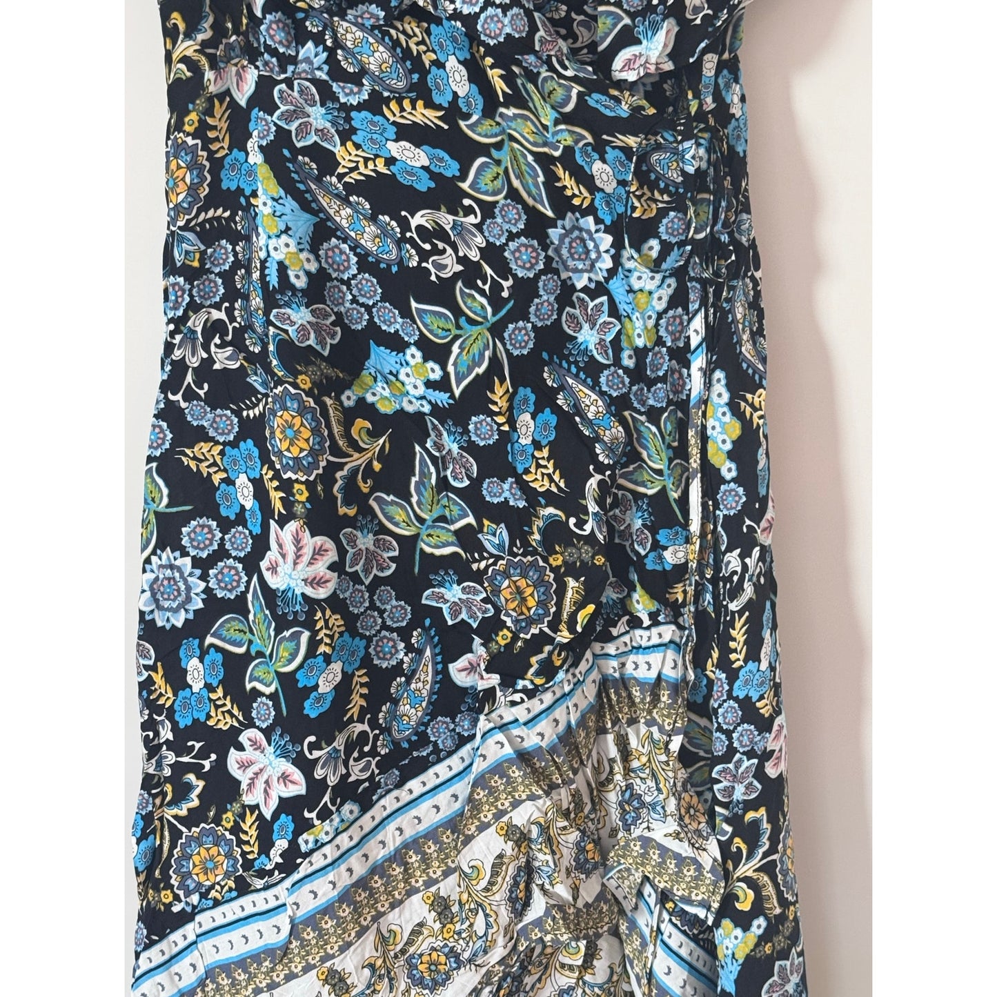 Hayden LA Black Floral Wrap Dress High Low Boho Ruffle Size Small NEW