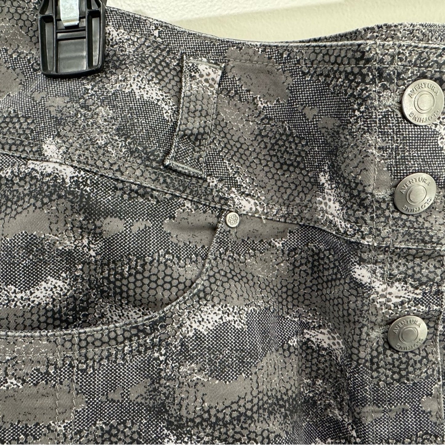 Aventura Clothing Women's Melia Skirt NWT | Gray | Size Medium