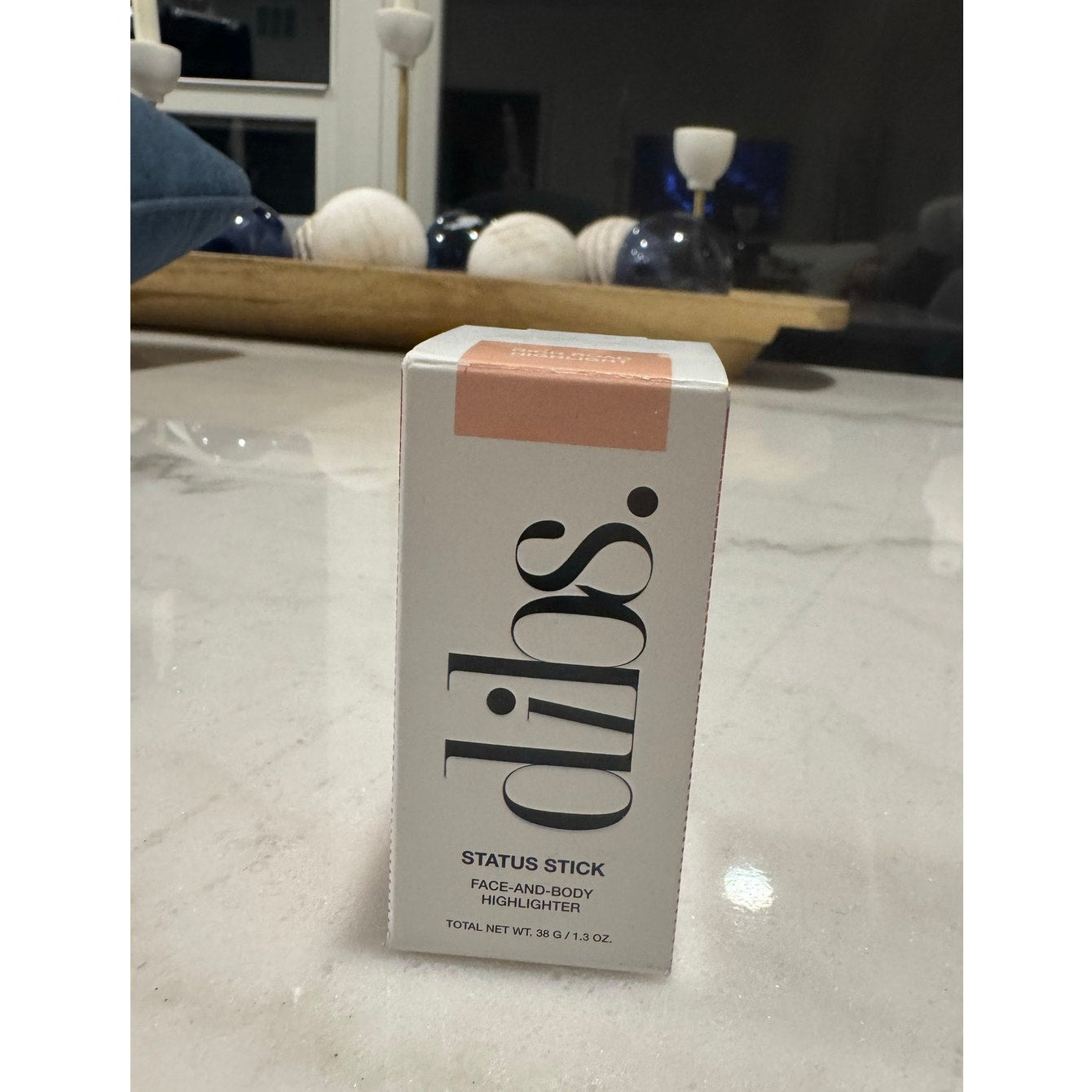 dibs. Beauty Status Stick High Road Highlight Face & Body Glow Stick NEW