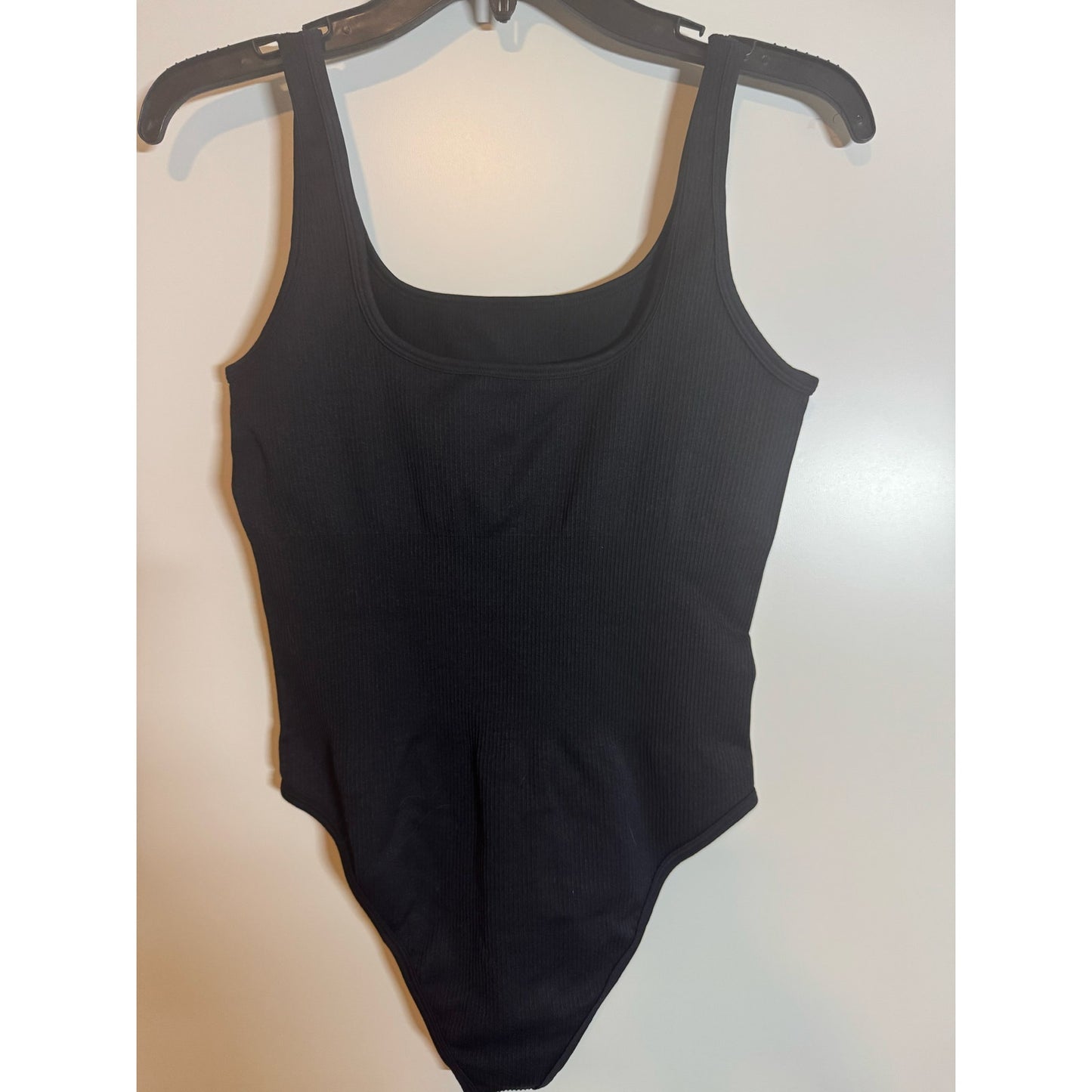 OQQ Ribbed Scoop Neck Bodysuit with Snap Closure – Black, Size Large