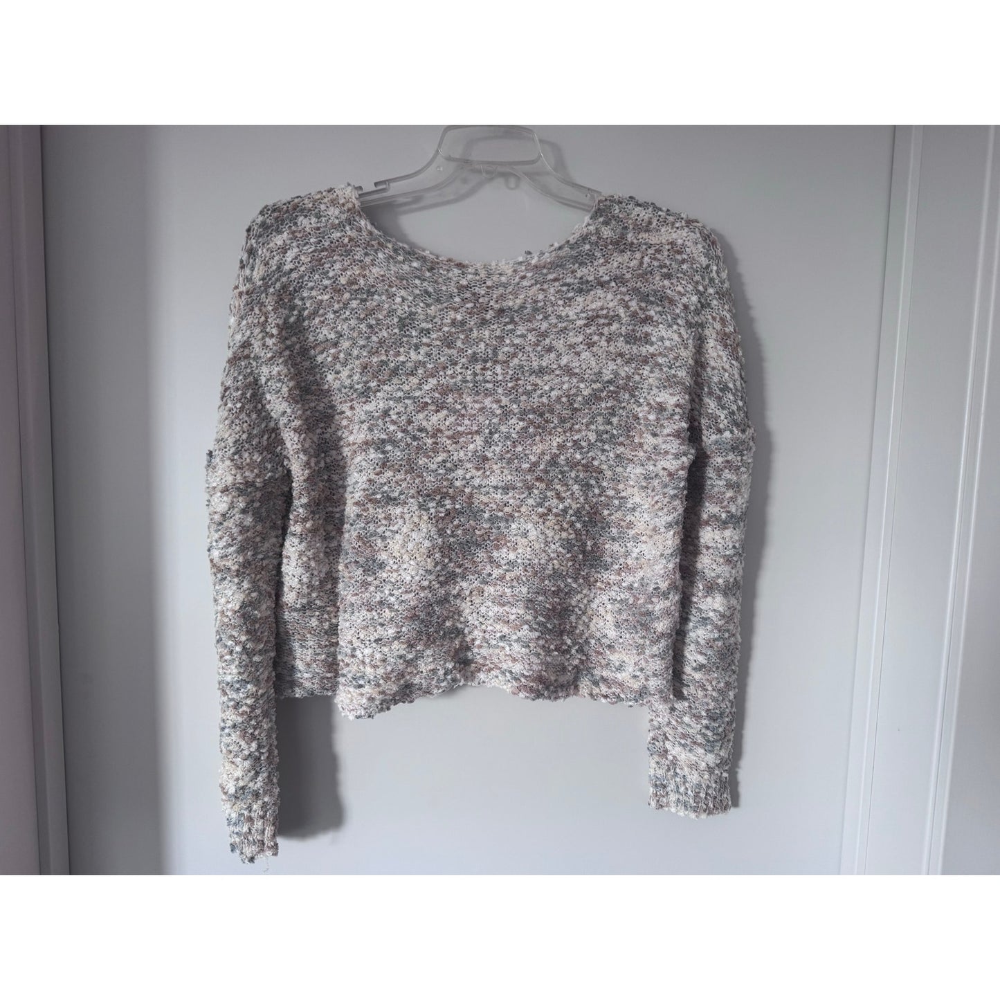Hayden Los Angeles Cappuccino Popcorn Knit Sweater S/M NEW Cropped V Neck Chunky