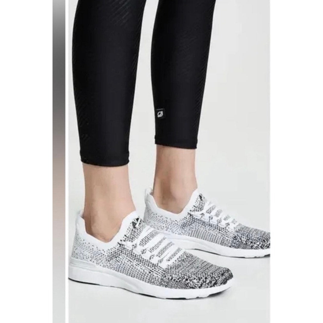 APL TechLoom Breeze Sneakers Women's 5.5 White Black Ombre NEW