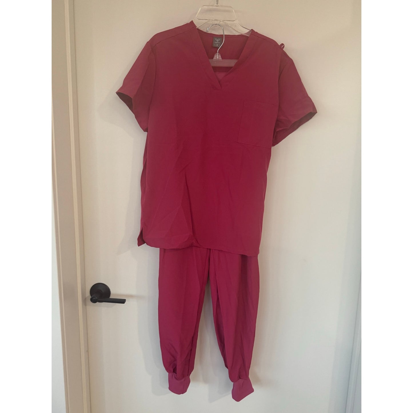 Niaahinn Scrub Suit Set Shirt+jogger– Hot Pink (Size Small) – NWT