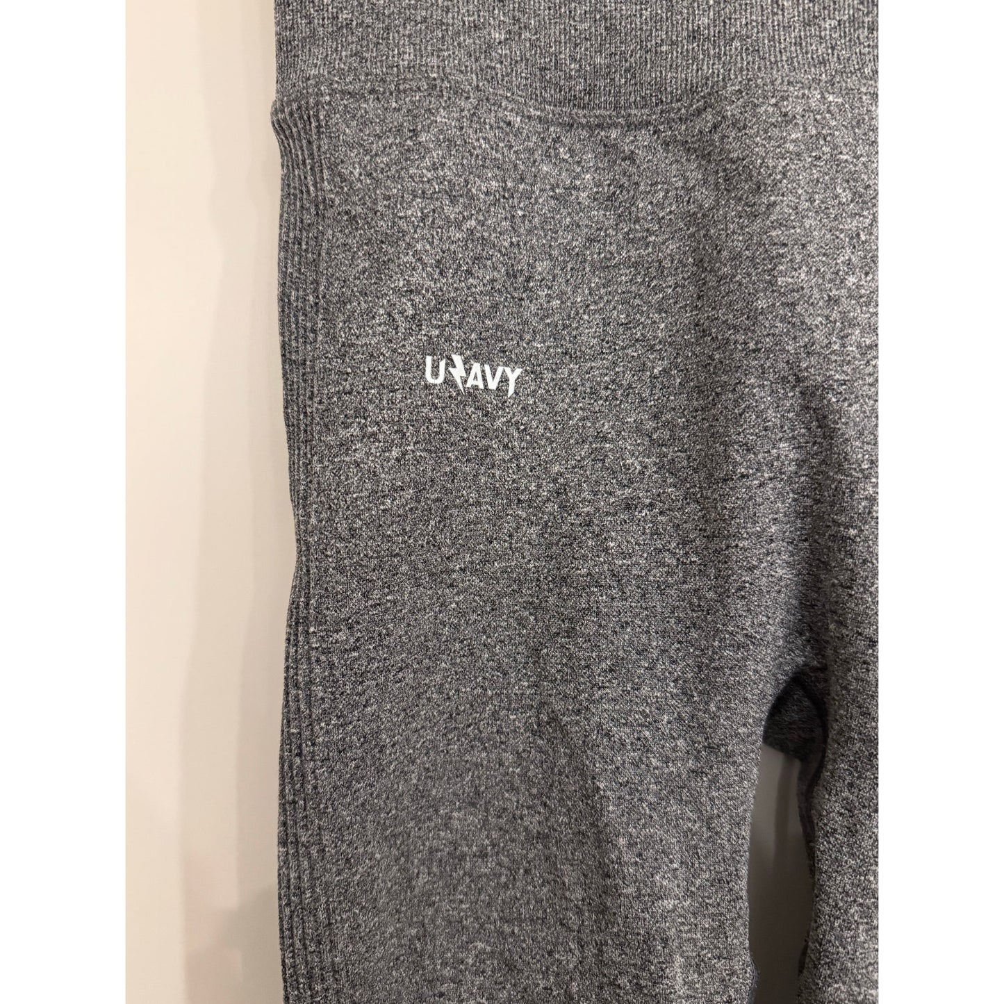 Uzavy Seamless Sculpting Base Layer Leggings | XS | Gray | NWOT
