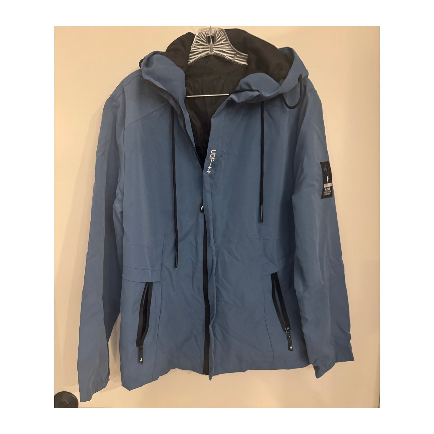 Blue Hooded Windbreaker Jacket Men’s XL Lightweight Outdoor Rain Coat