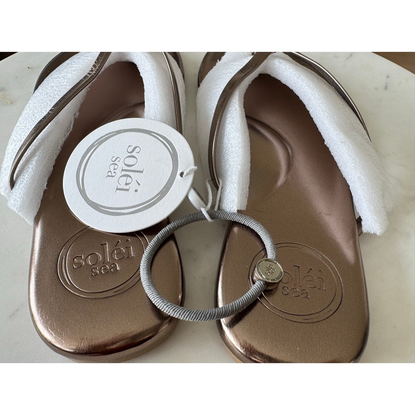 REVOLVE Soléi Sea Indie Flip-Flop Sandals | Metallic Pewter | Size 6 NWT