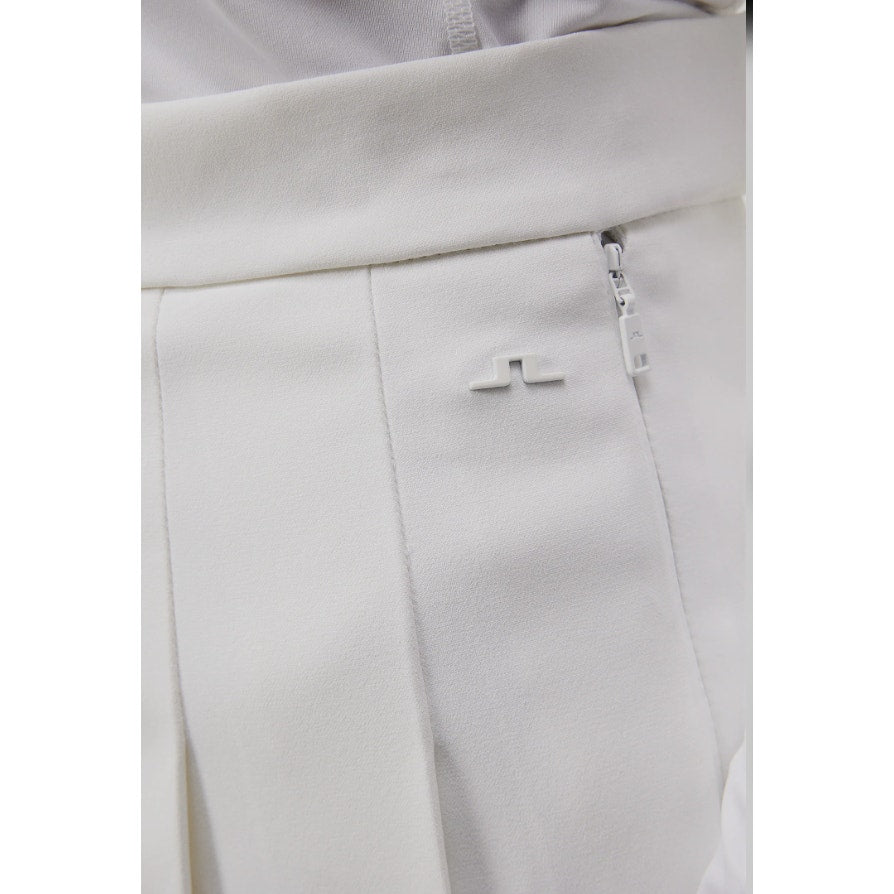 J.Lindeberg Adina Pleated Golf Skirt XL White Includes Matching Shorts NEW