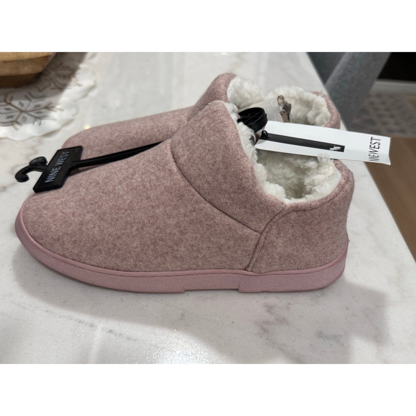 Nine West Cozy Slippers | Pink |  NEW | Size 7–8