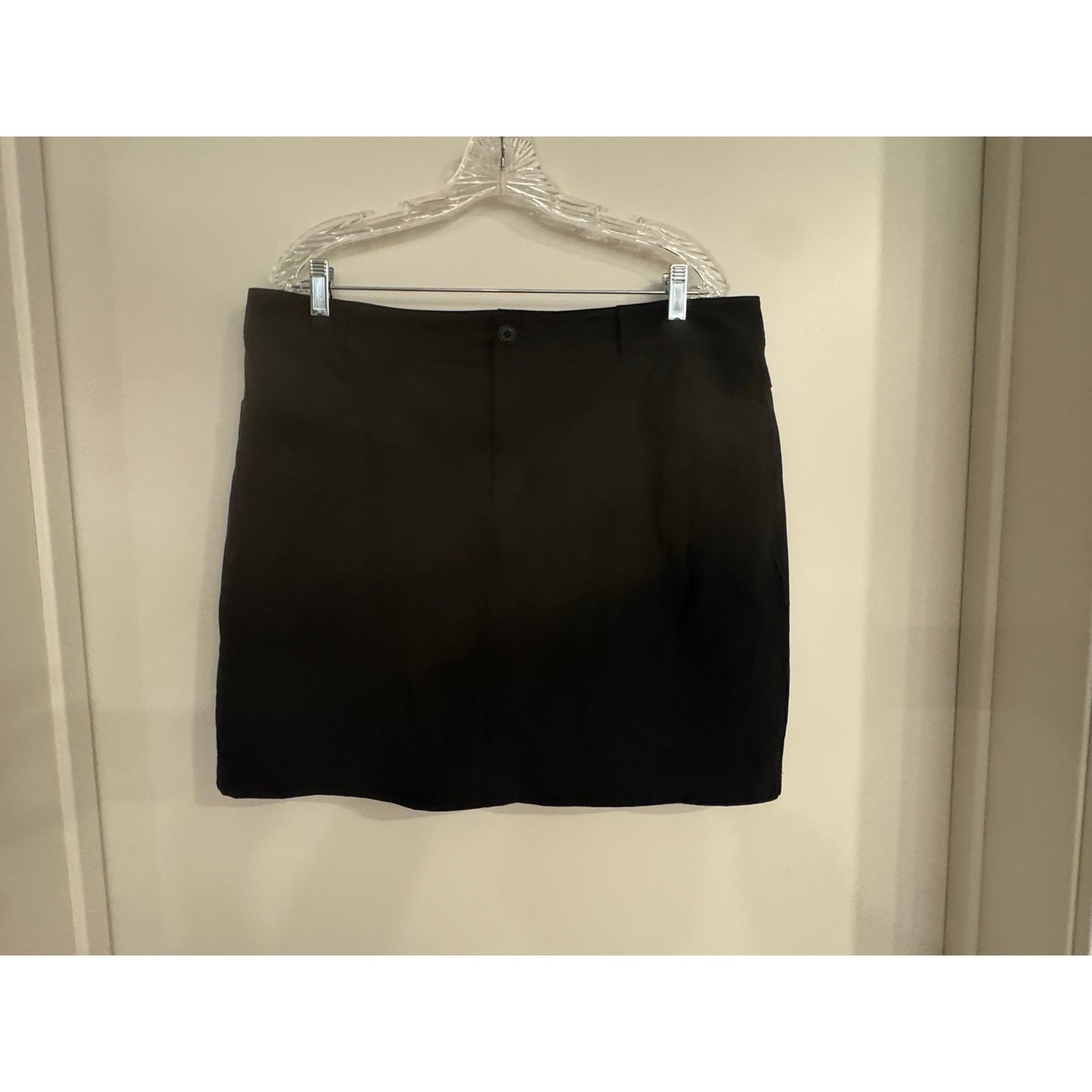 Eddie Bauer Adventurer 2.0 Skort Black Size 16 UPF 50 Stretch Golf Hiking Trave