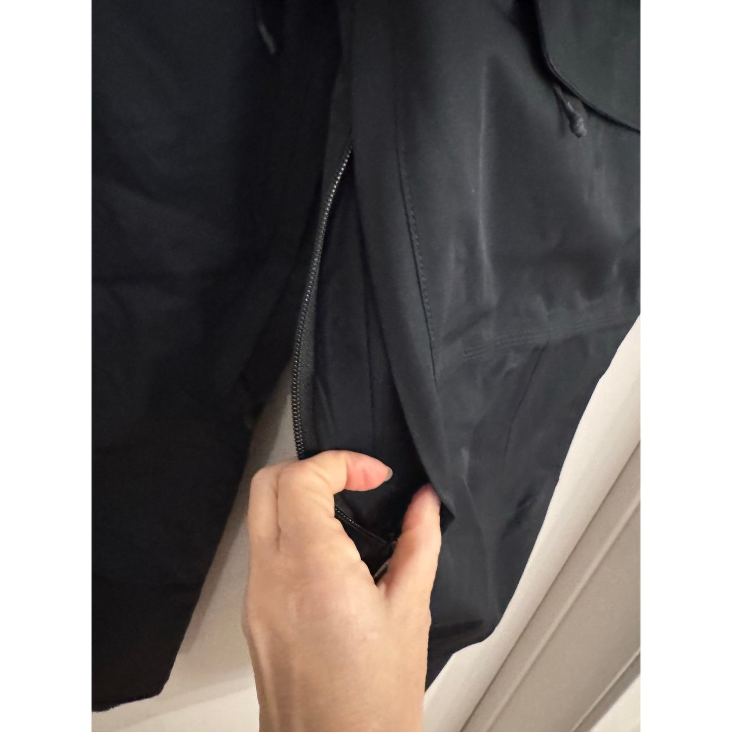 DAKINE Reach 20K 2L Snow Pants – Women’s Medium – Black– NEW with RECCO