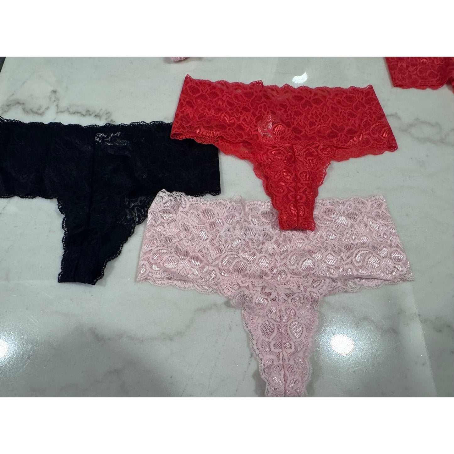 Quince Stretch Lace Thong Underwear 6-Pack Medium Black Pink Ruby NEW