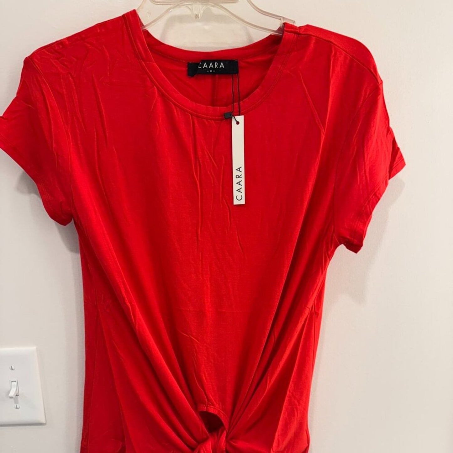 Caara Red Tie-Front Short Sleeve Blouse | Red | Size Medium NEW