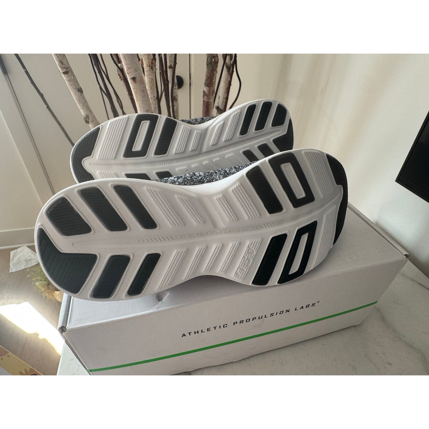 APL TechLoom Phantom W Sneakers Women's 5.5 Black White Melange NEW