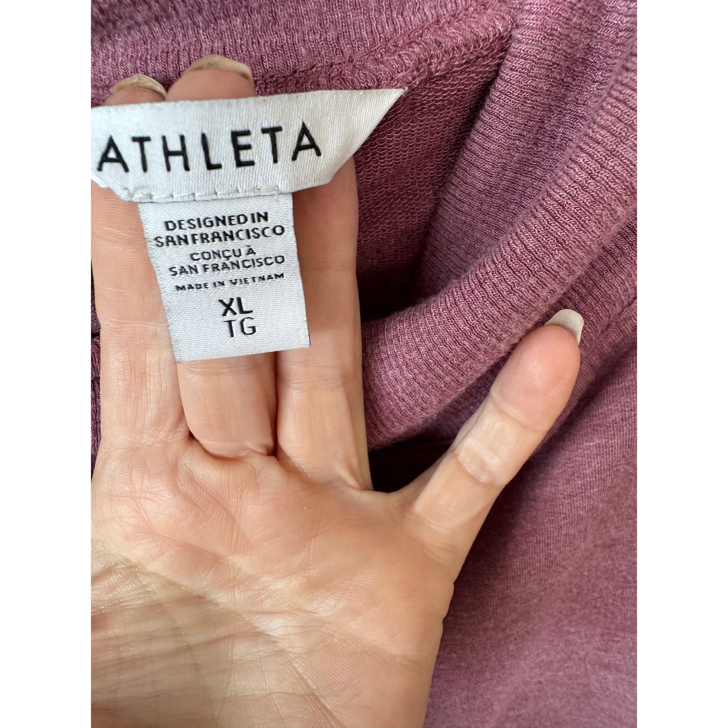 Athleta XL Oversized Cowl Neck Pullover Sweatshirt Mauve Thumbholes