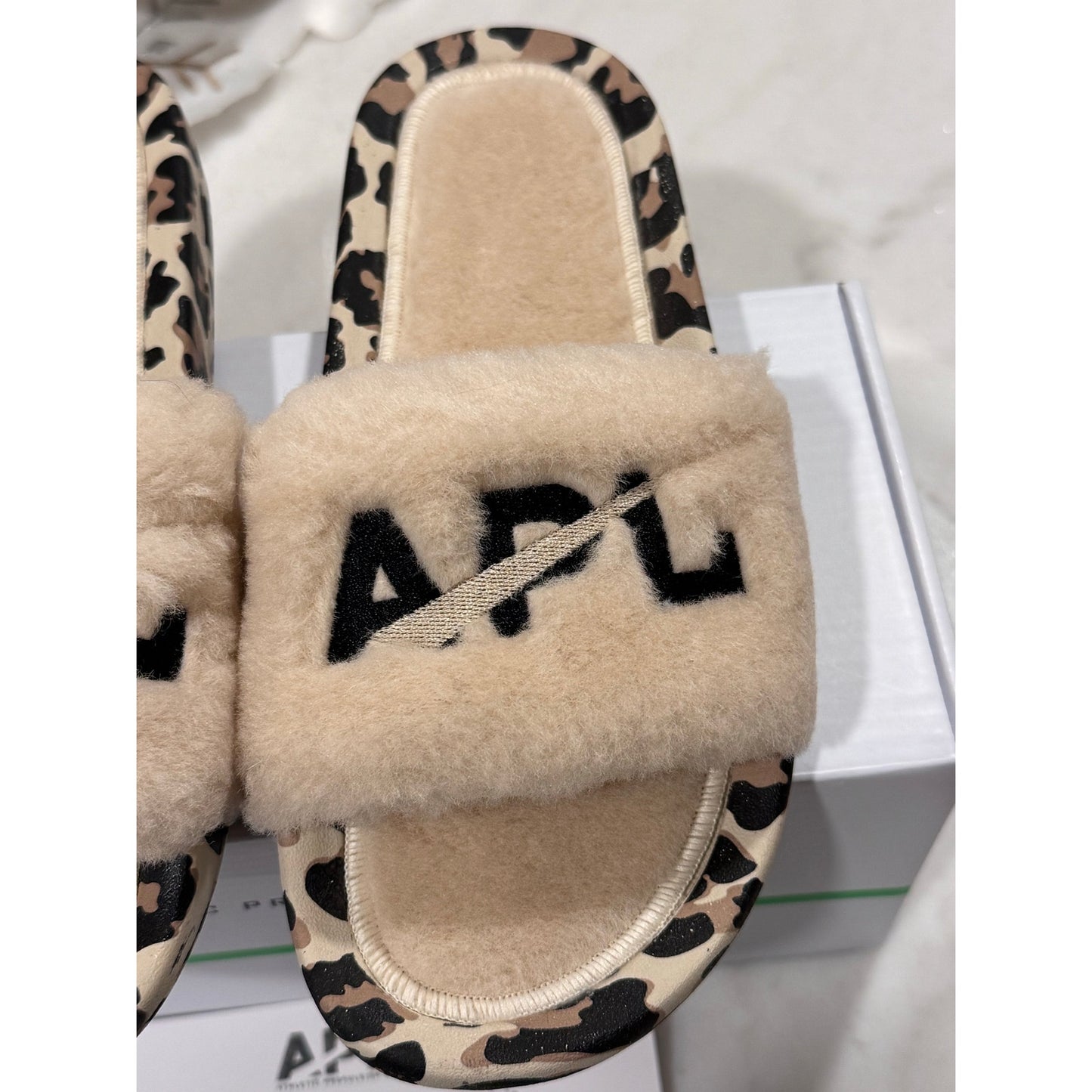 APL Women’s Shearling Slide Sandal – Parchment/Black/Leopard | Size 6 | NEW