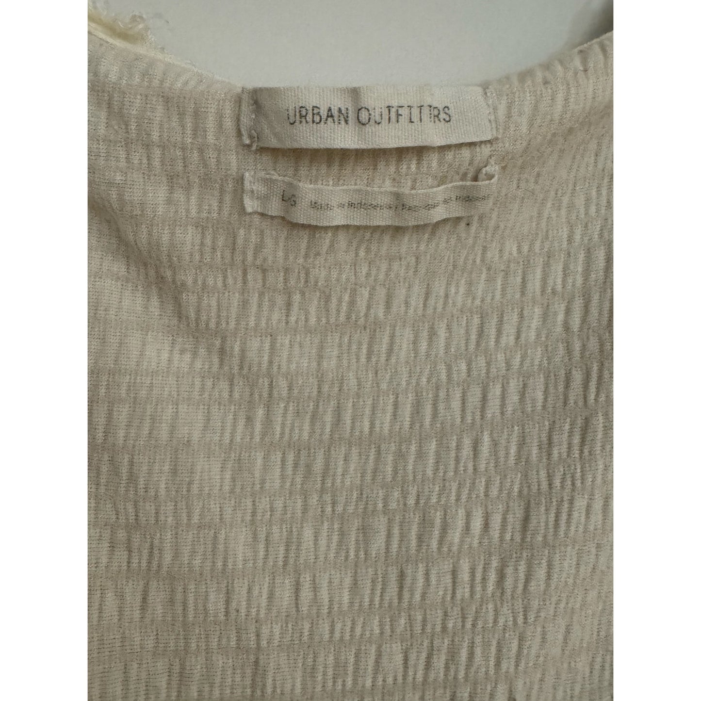 Urban Outfitters Cream Textured Boho Blouse • Size L