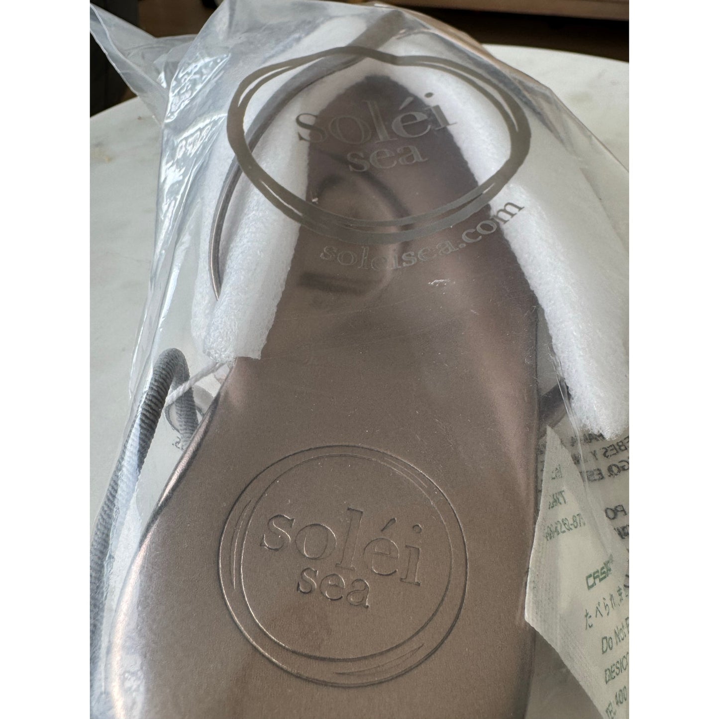 REVOLVE Soléi Sea Indie Flip-Flop Sandals | Metallic Pewter | Size 6 NWT