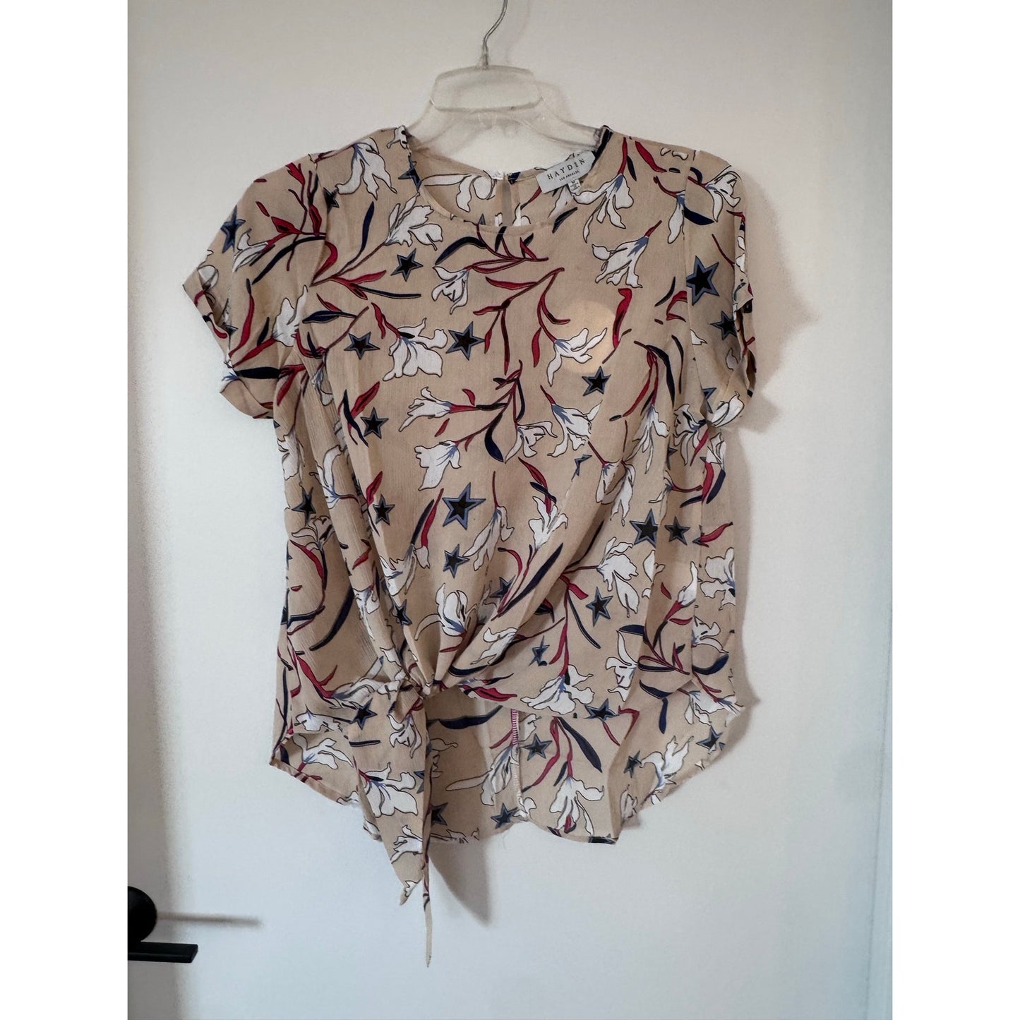 Hayden LA Ivory Mix Floral Star Print Tie Front Blouse | Size Medium | High Low