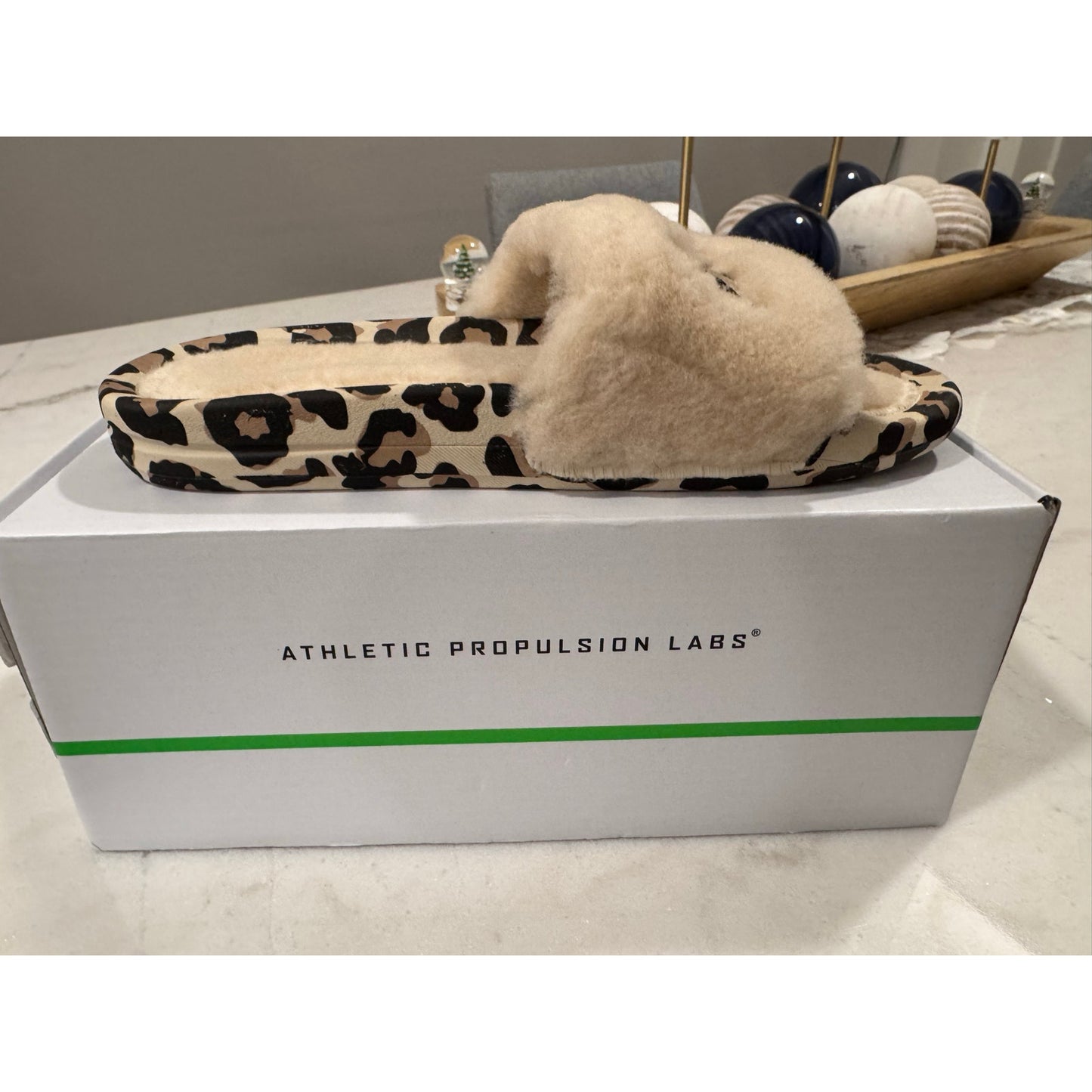 APL Women’s Shearling Slide Sandal – Parchment/Black/Leopard | Size 6 | NEW