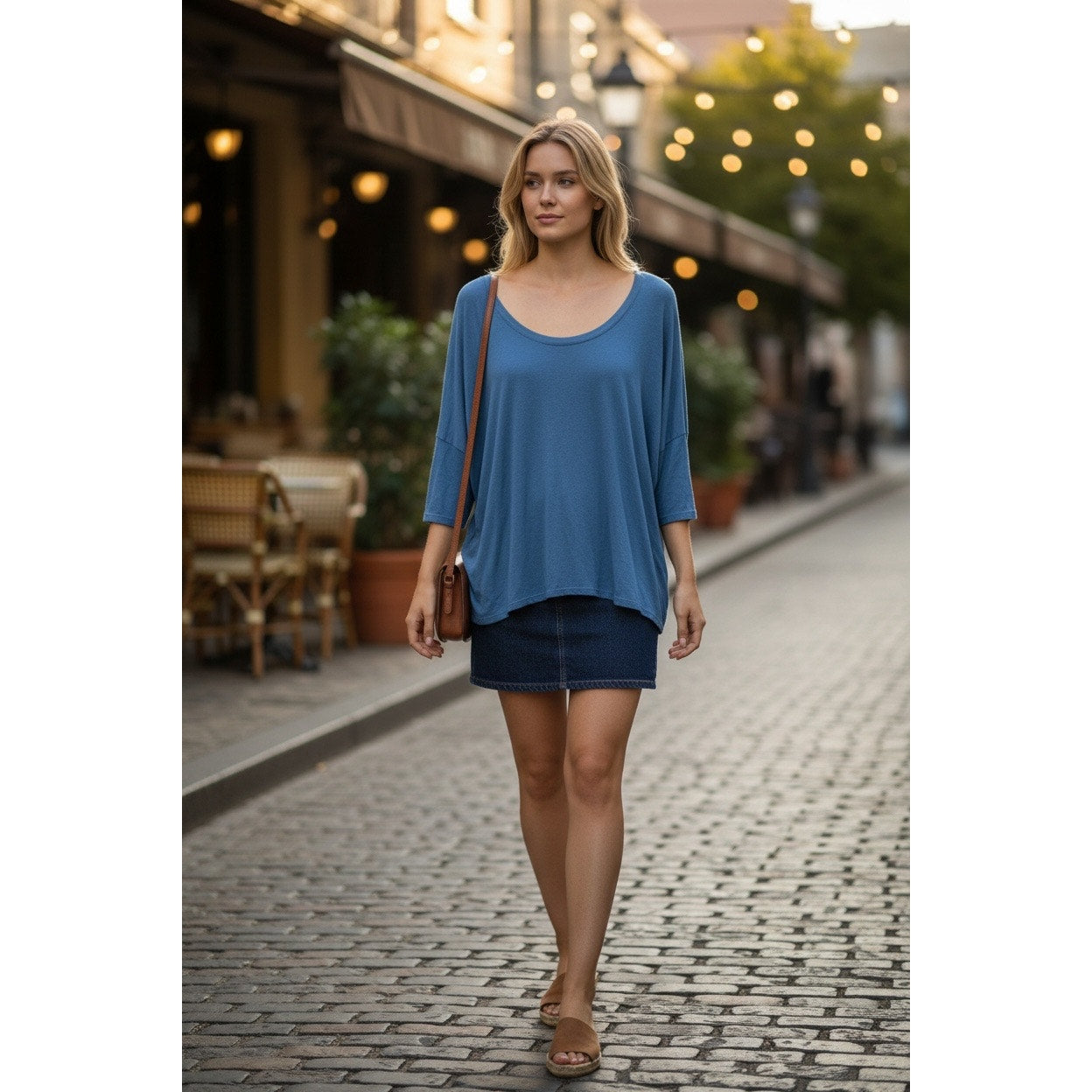 CHASER Oversized Scoop Neck Top | Blue | Size Medium NEW