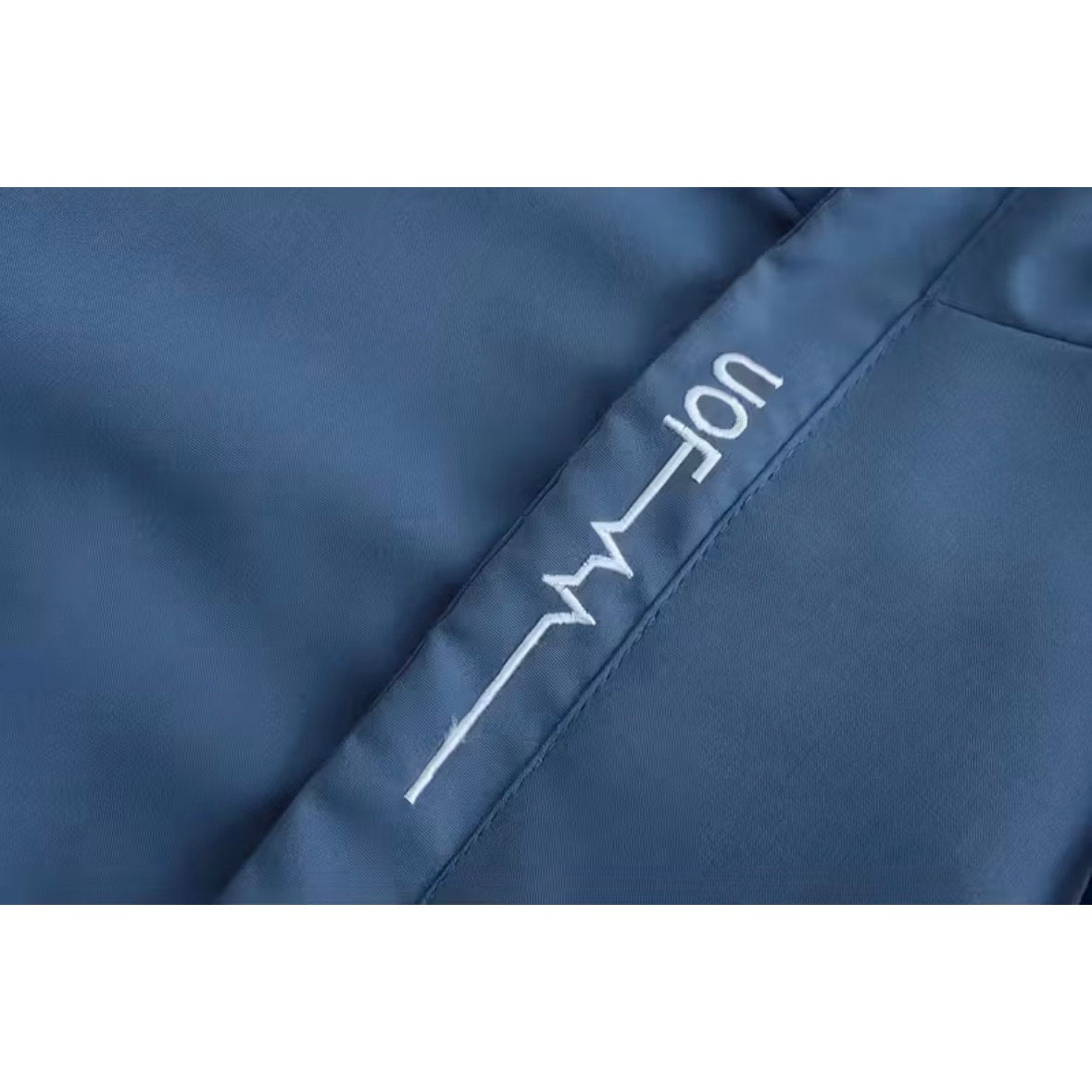 Blue Hooded Windbreaker Jacket Men’s XL Lightweight Outdoor Rain Coat