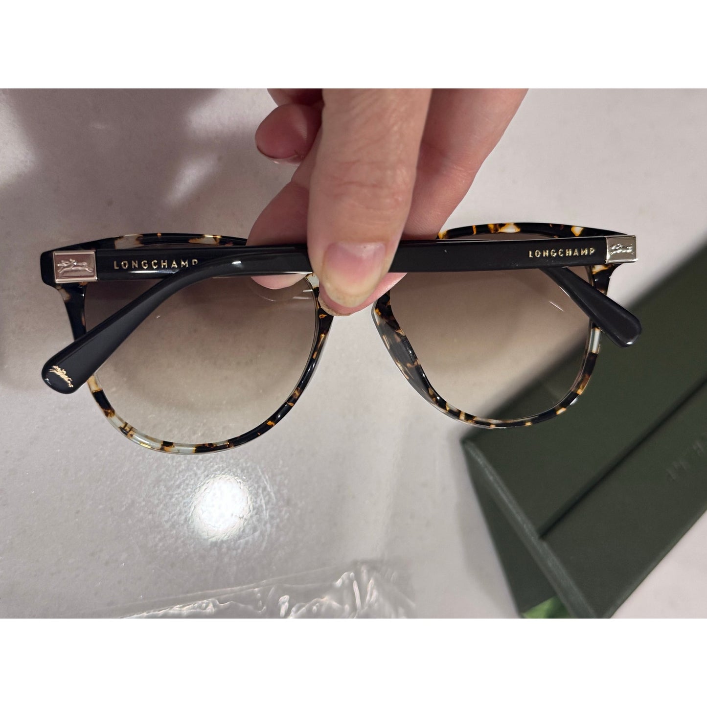 Longchamp Tortoise Round Sunglasses Brown Gradient Lens w Case NEW