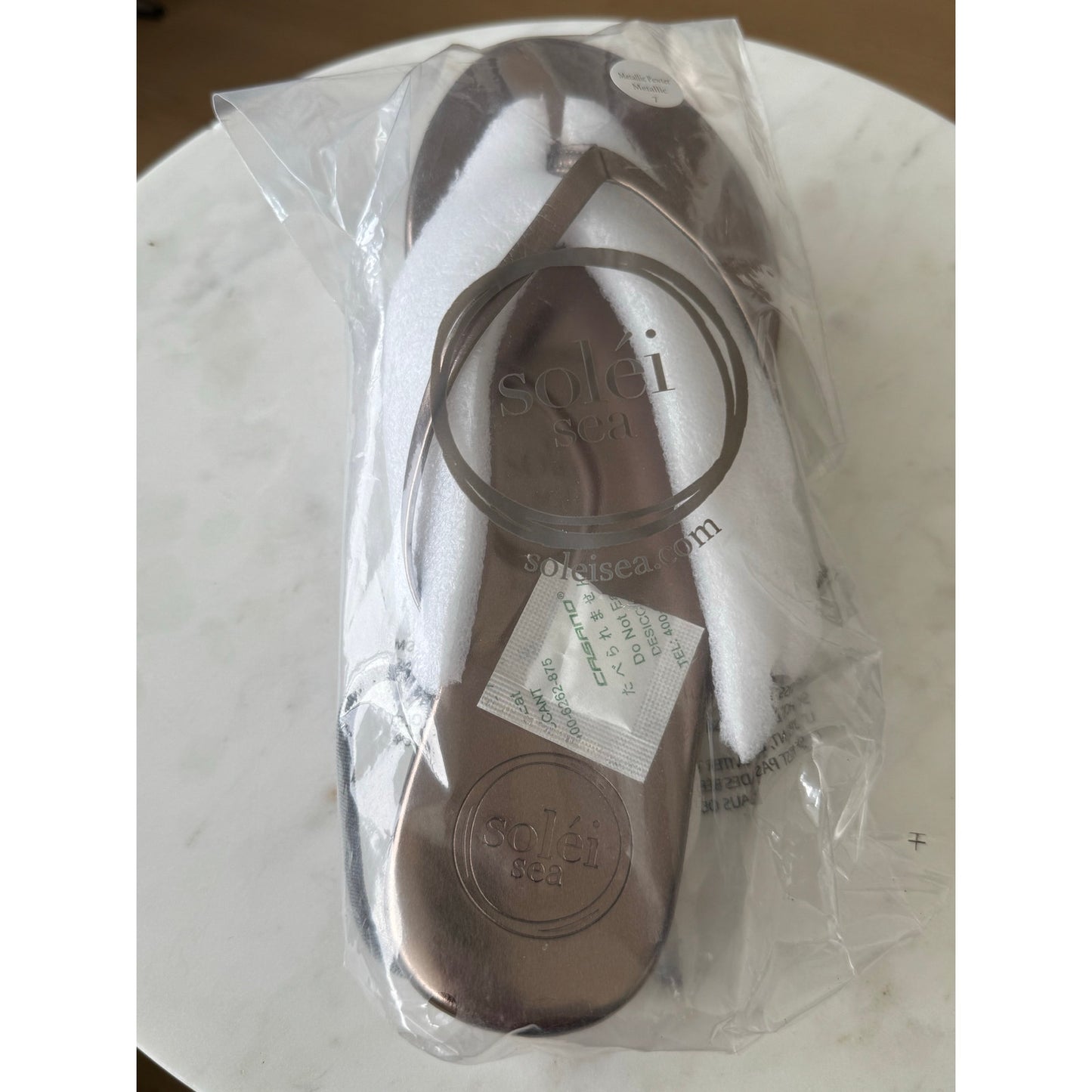 REVOLVE Soléi Sea Indie Flip-Flop Sandals | Metallic Pewter | Size 6 NWT