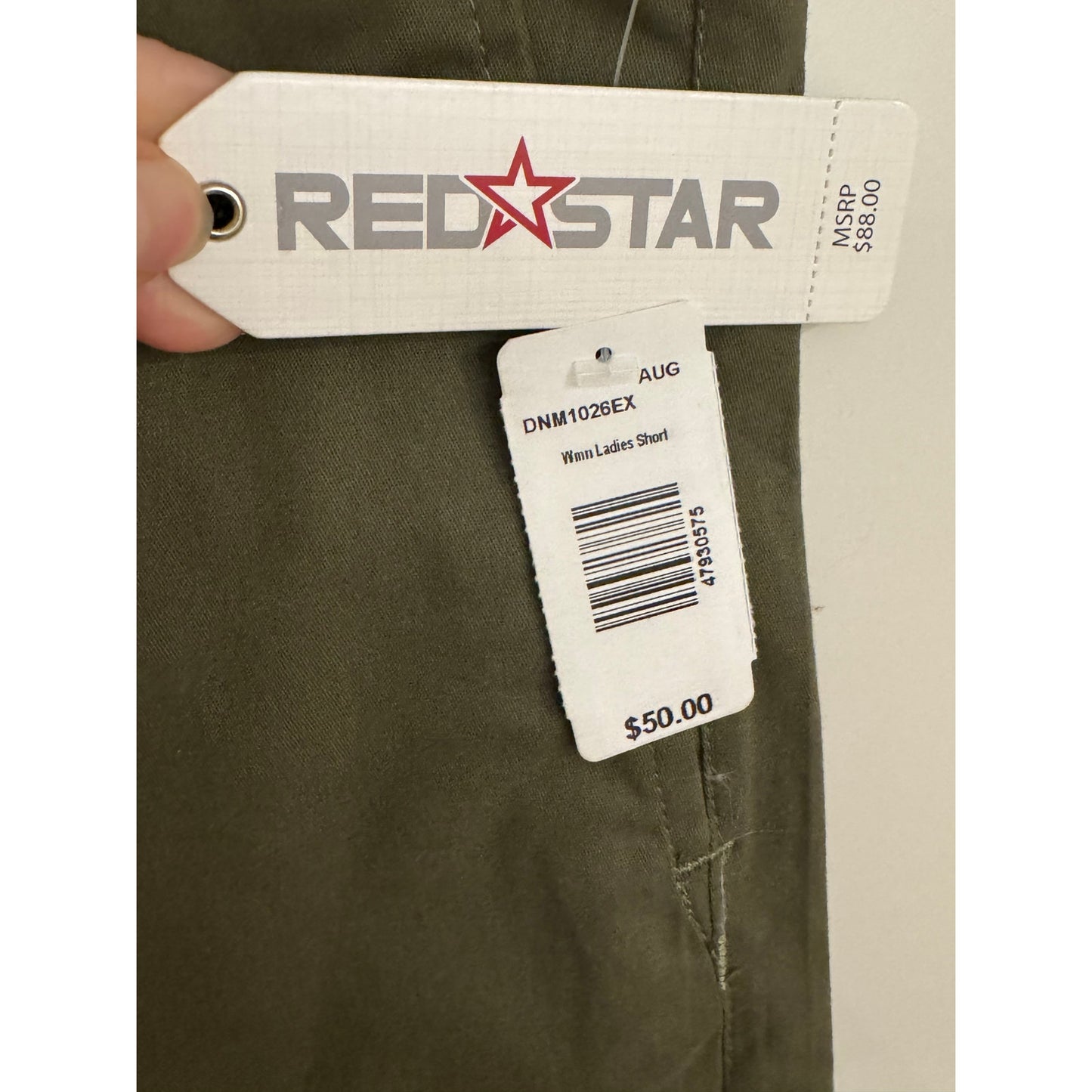 Red Star Olive Green Chino Shorts – Size 6 / 28 | NWT