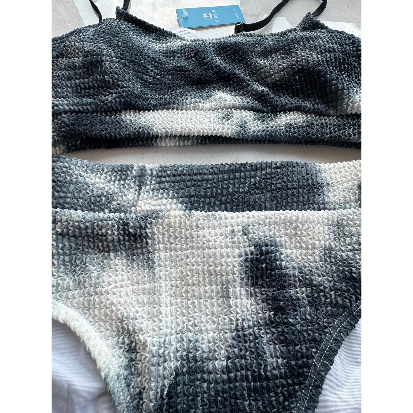 Cupshe Textured Ombré Scoop Bikini Set – Size Large, NWT