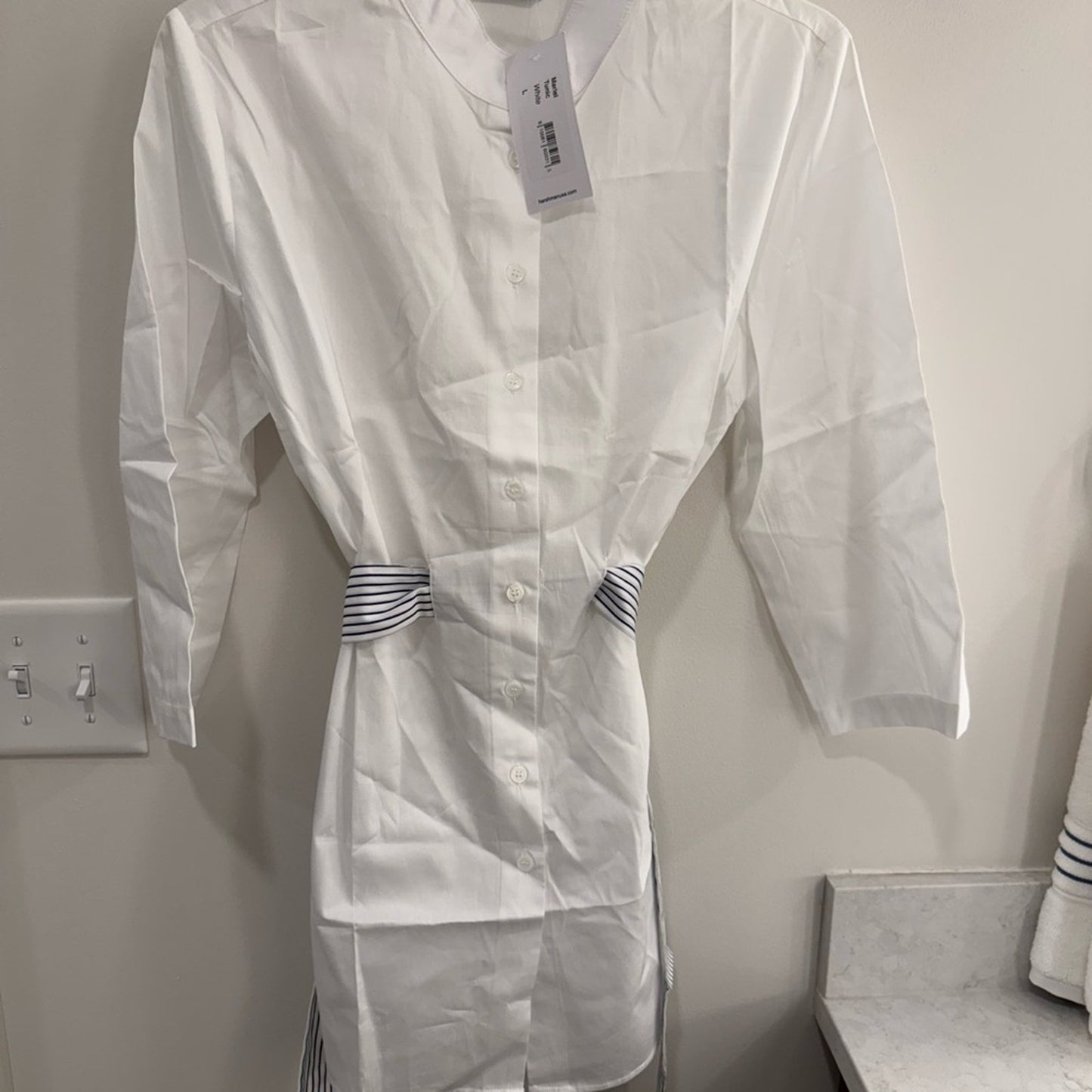 Harshman Mariel Tunic  White w/ Blue Stripe Belt | Size Large NWT