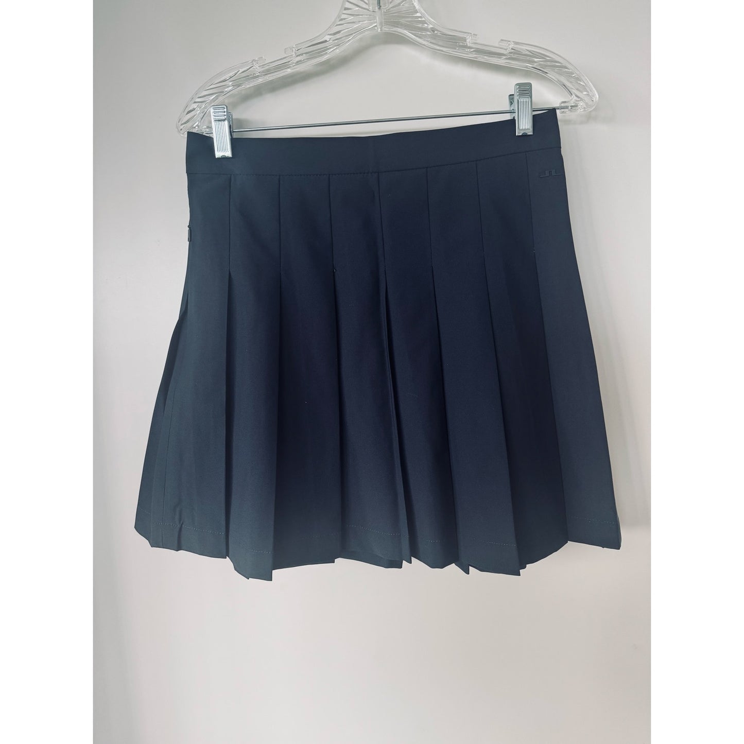 J.Lindeberg Adina Pleated Golf Skirt Medium Navy Includes Matching Shorts NEW
