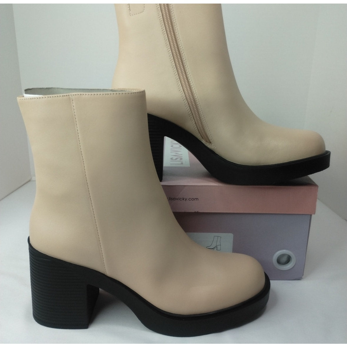 Lisa Vicky VALID-V Chunky Heel Ankle Boots | Size 7 NEW
