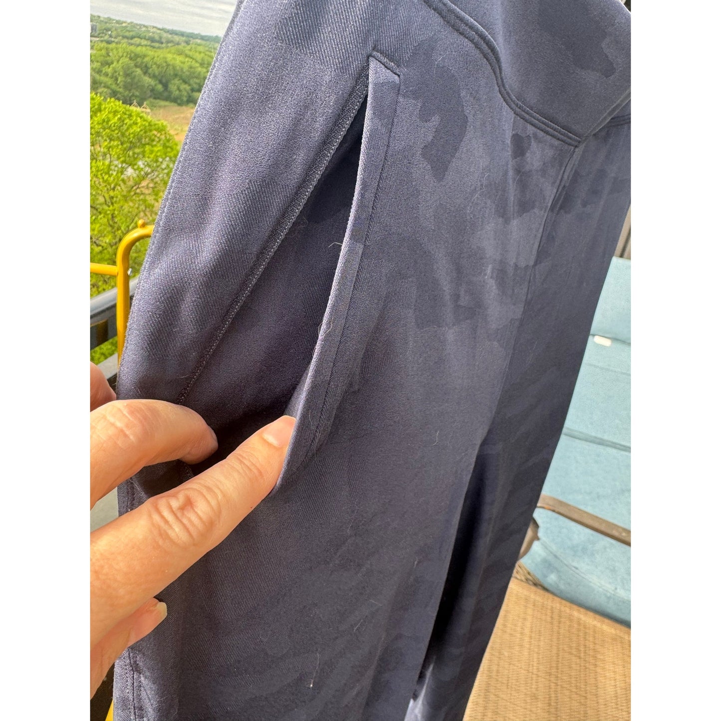 Athleta Brooklyn Jogger Navy Camo Size 14 Travel Pant