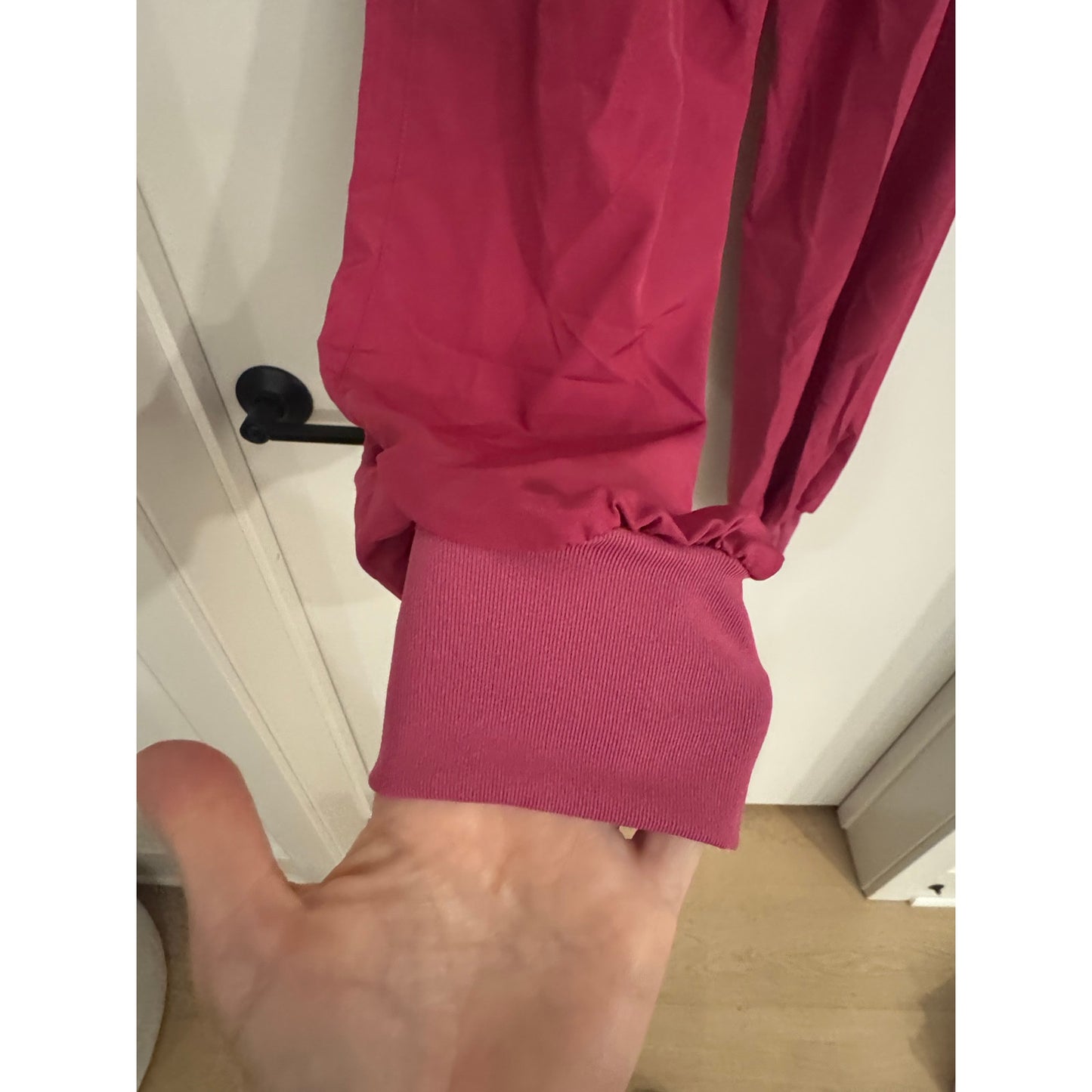 Niaahinn Scrub Suit Set Shirt+jogger– Hot Pink (Size Small) – NWT