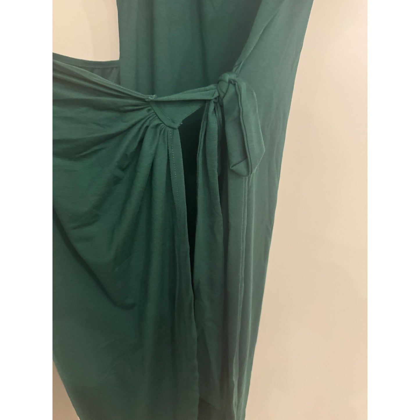 Cupshe Chic Cascade Green Midi Dress NEW Sleeveless Ruched Tie Side Dress Large