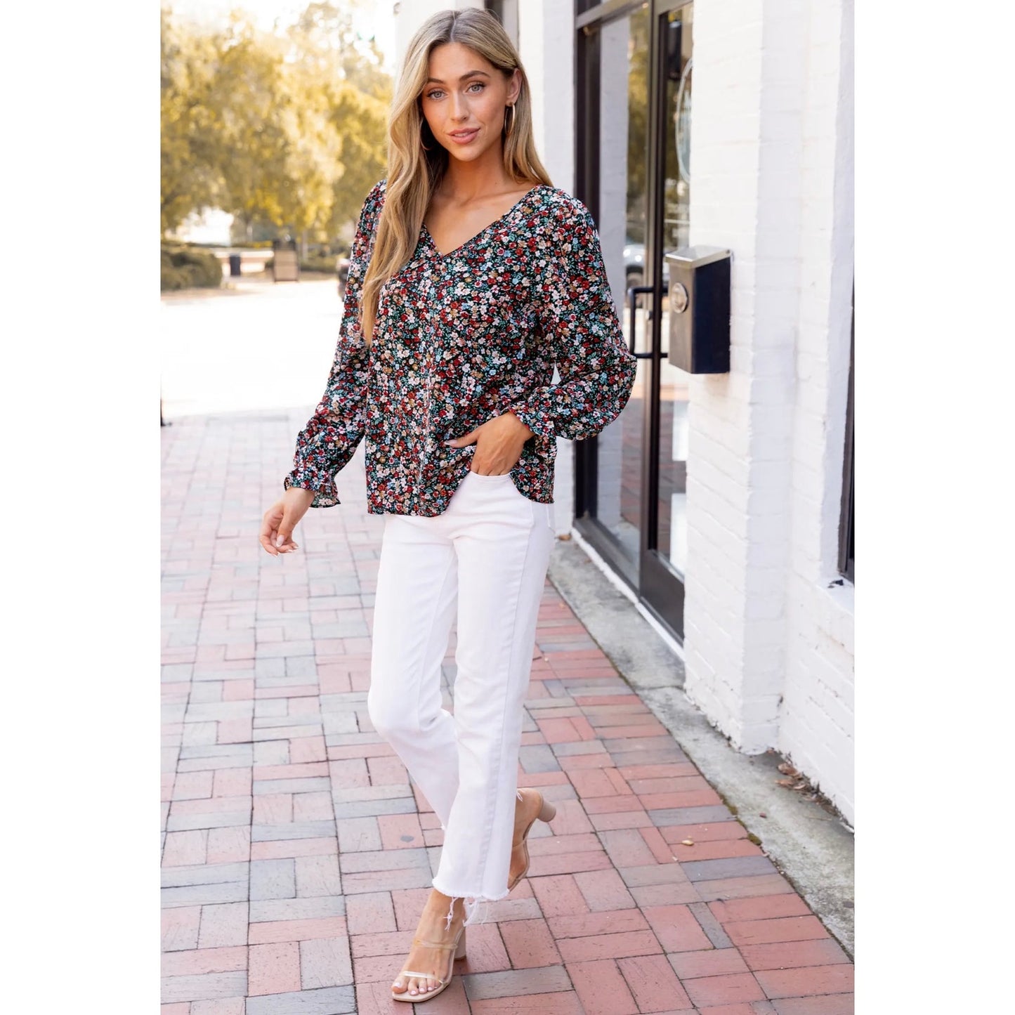 Cupshe Red Ditsy V-Neck Puff Sleeve Blouse | Small | NEW