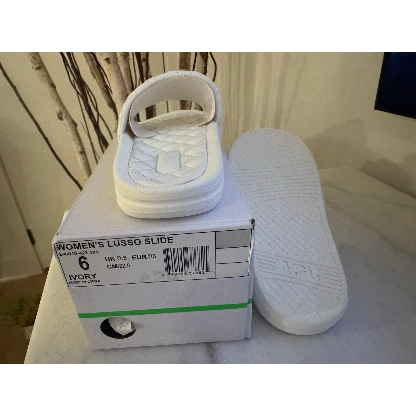 APL Lusso Slide Ivory Quilted Nappa Leather Slides Women’s Size 6 NEW