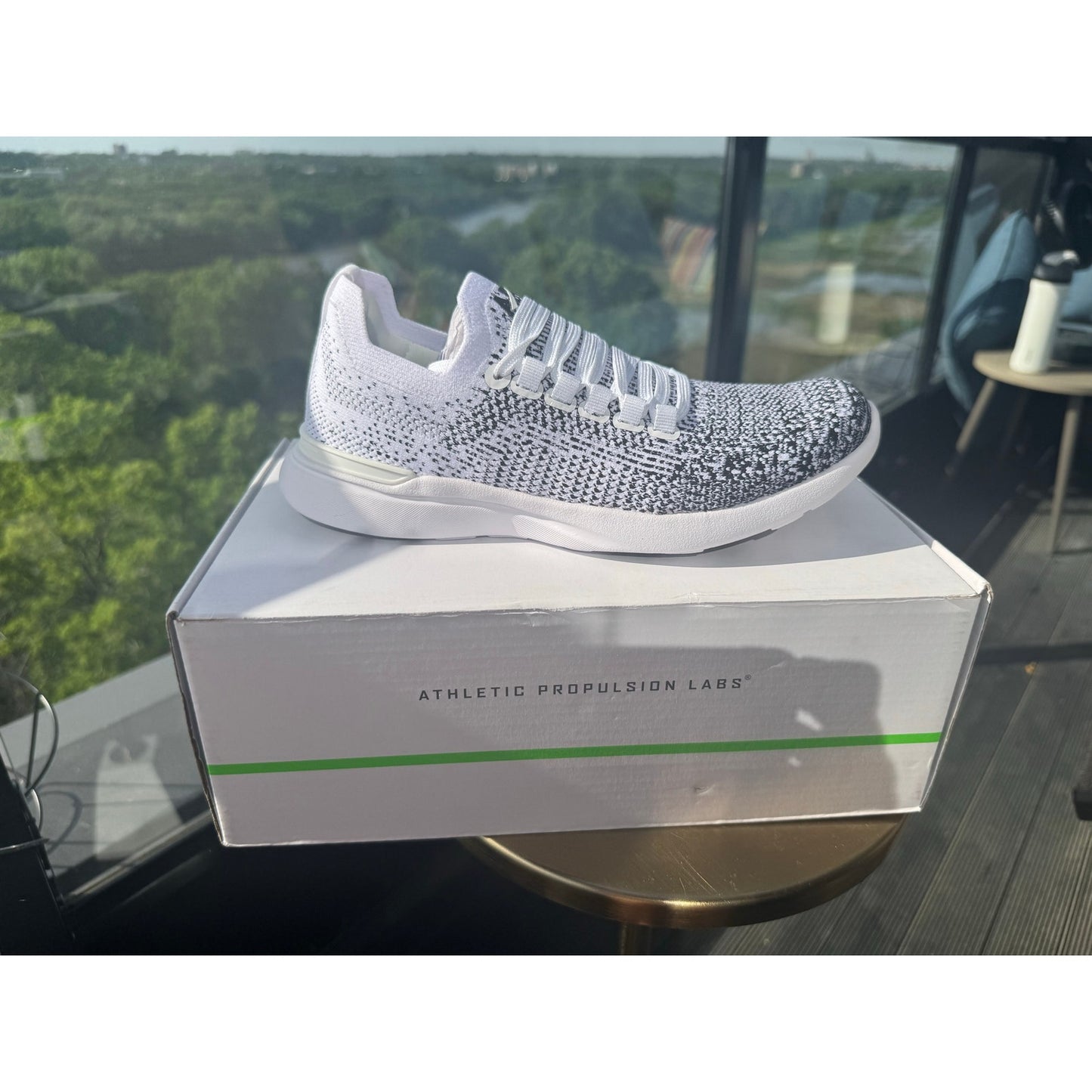 APL TechLoom Breeze Sneakers Women's 5.5 White Black Ombre NEW
